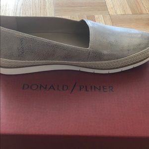 Women’s Slip on shoes